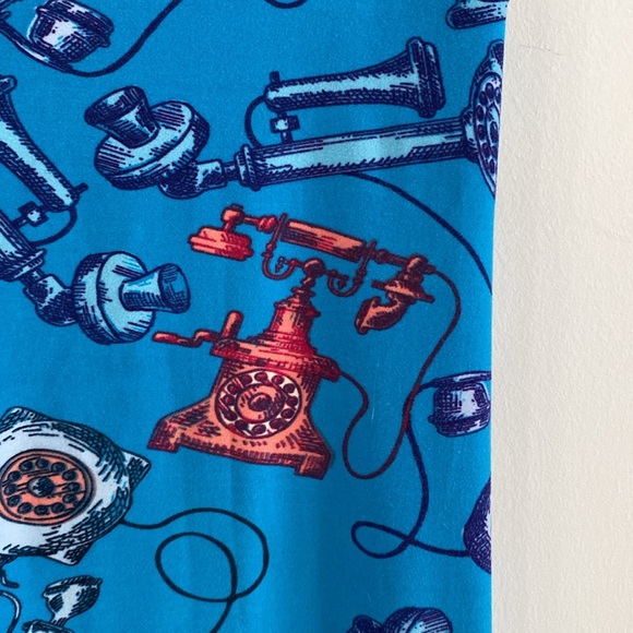 Lularoe OS Leggings Telephone print - Picture 2 of 4